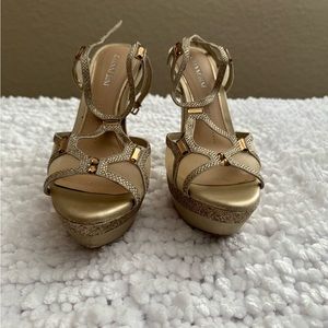 Gianni Bini ELICIA Golf heels